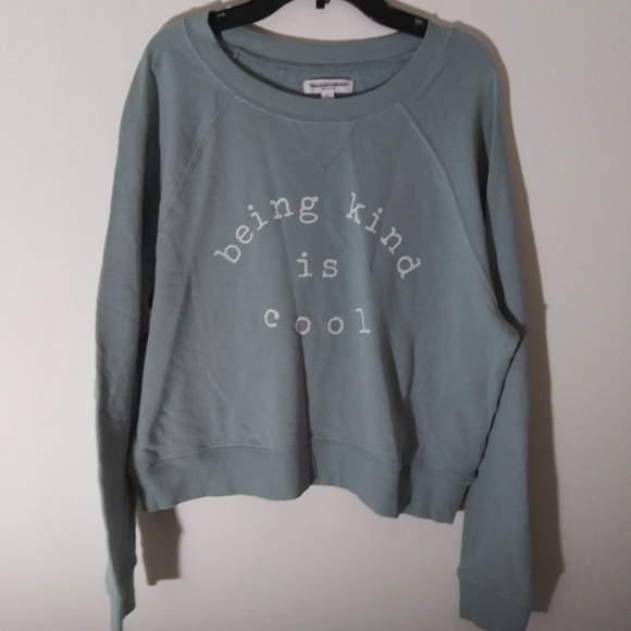 Grayson Threads Tops - Grayson Threads size L cropped sweatshirt